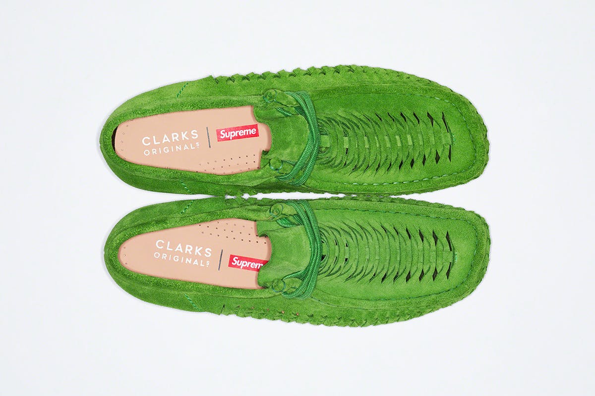 Supreme x Clarks Originals Wallabee 